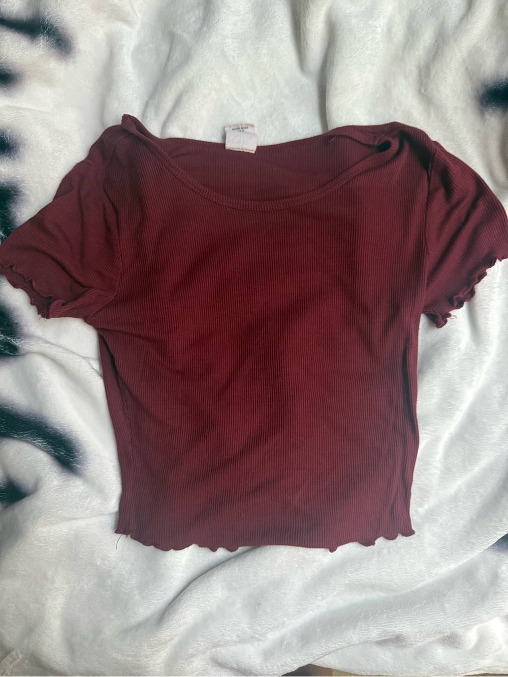 Tilly's Ribbed Short Sleeve Crop Top - Maroon